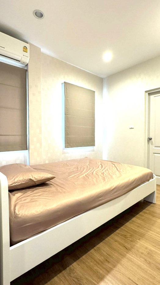 รูป ด่วน ถูกสุดๆ!! บ้านเดี่ยว หมู่บ้าน เซนโทร วัชรพล บ้านหลังมุม ได้พื้นที่เพิ่ม + ความเป็นส่วนตัว ฟังก์ชันครบ - รูปที่ 18/23