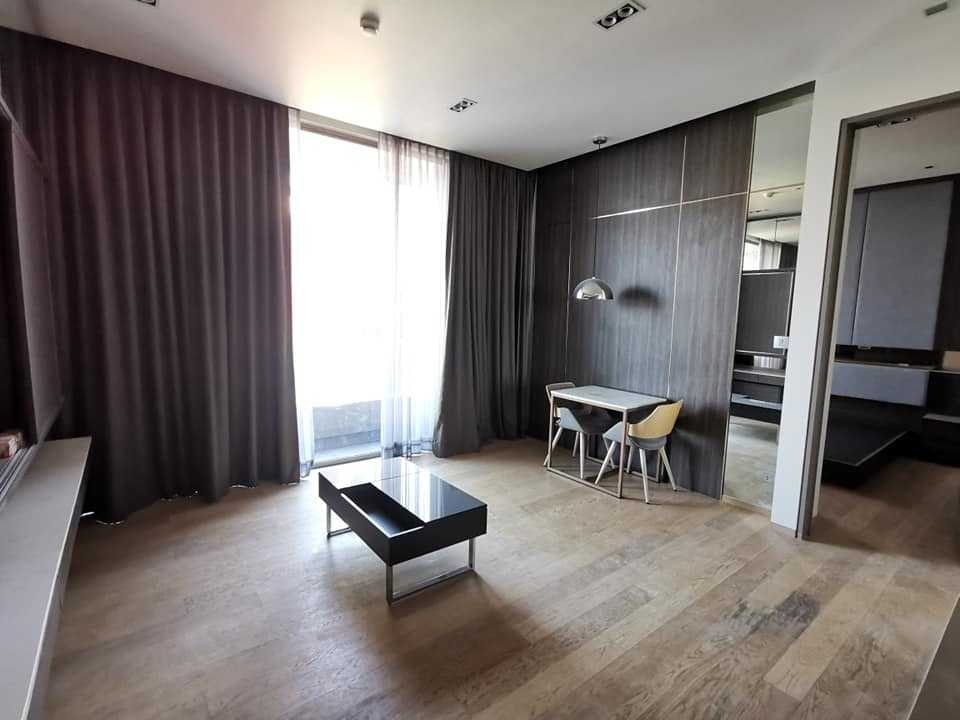 รูป LTH6493 – Saladaeng One FOR RENT 1 bed 1 bath size 57 Sq.M. Nearby MRT Si Lom station ONLY 55k/month - รูปที่ 2/6