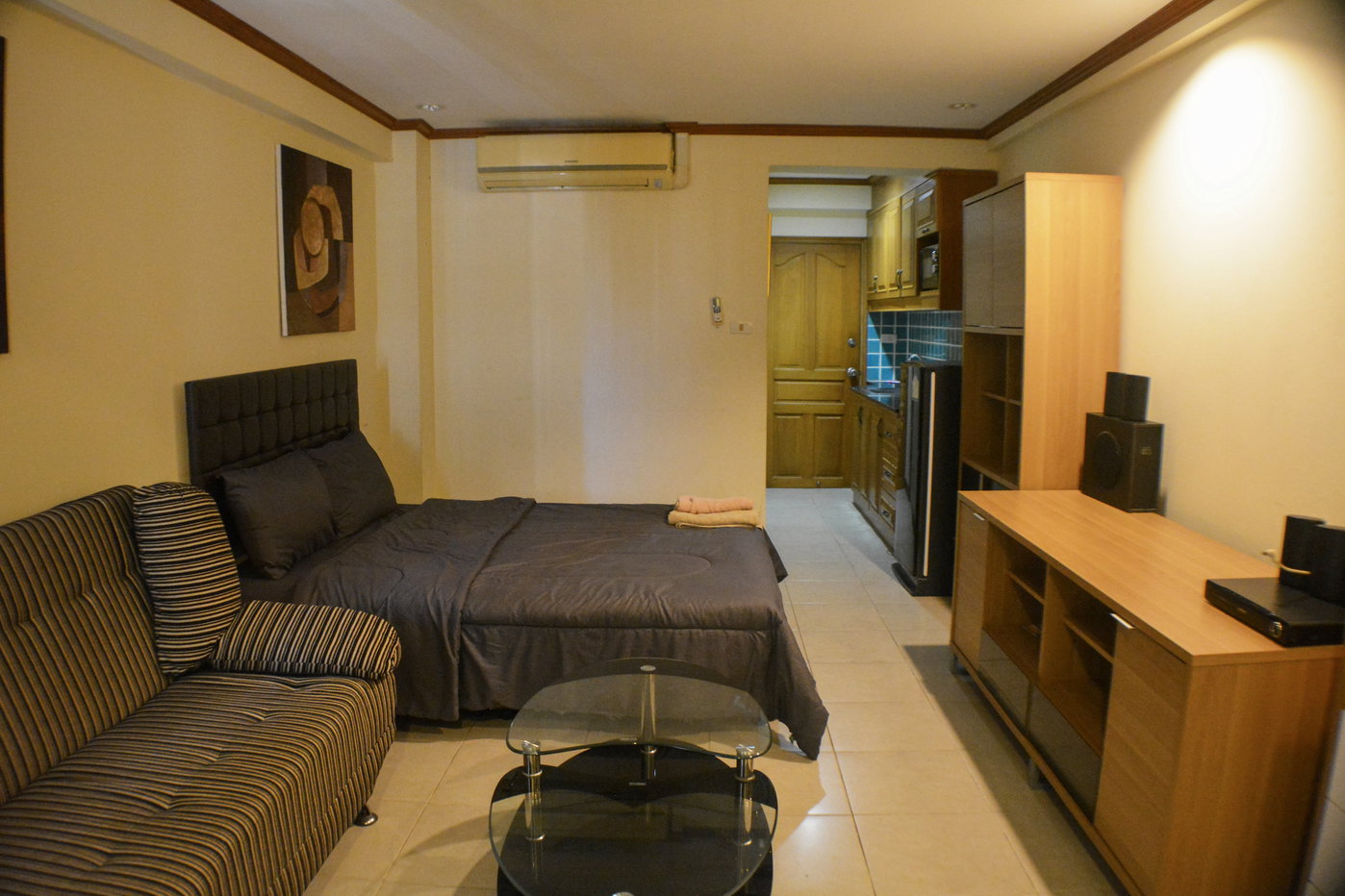 รูป 1 Bed Condo for Rent at Jomtien Beach Condominium in Pattaya - รูปที่ 2/10