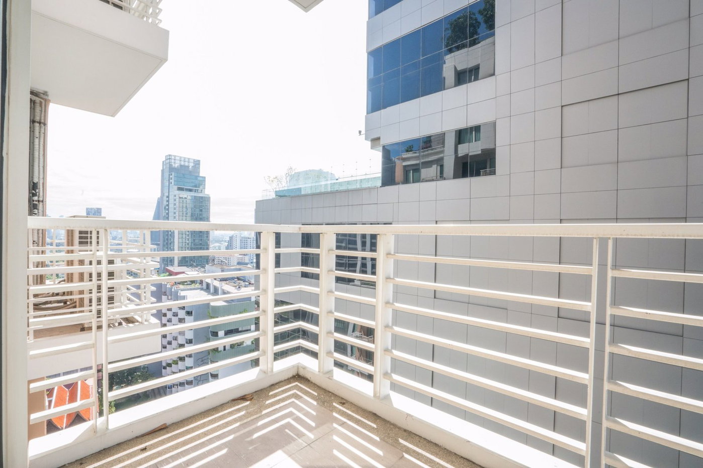 รูป LTH6375 – Siri Residence FOR RENT 2 bedrooms 2 bathrooms size 95 Sq.M. Near BTS Phrom Phong station ONLY - รูปที่ 6/7