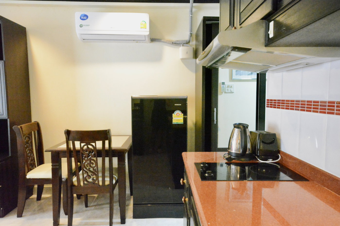 รูป Studio Condo for Sale at Jomtien Beach Condominium in Pattaya - รูปที่ 11/14