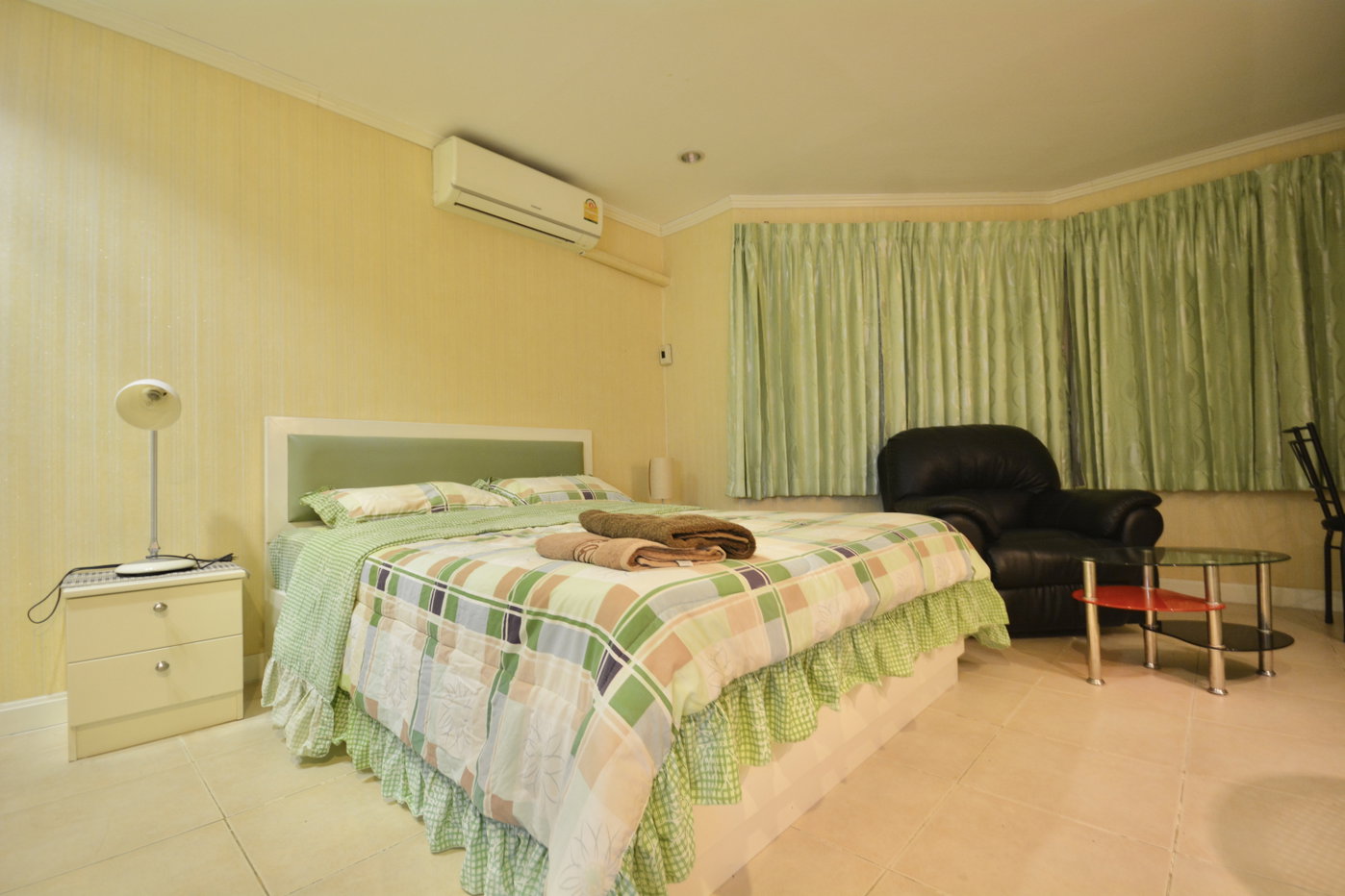 รูป Studio Condo for Rent at Thip Condotel in Jomtien Pattaya - รูปที่ 4/11