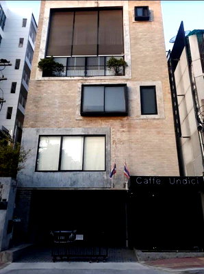 Office for rent Bangkok : LTH6316 – Office for rent Phaholyothin 1 room size 120 Sq.M. Near BTS Ari Station ONLY 72,000 THB / month