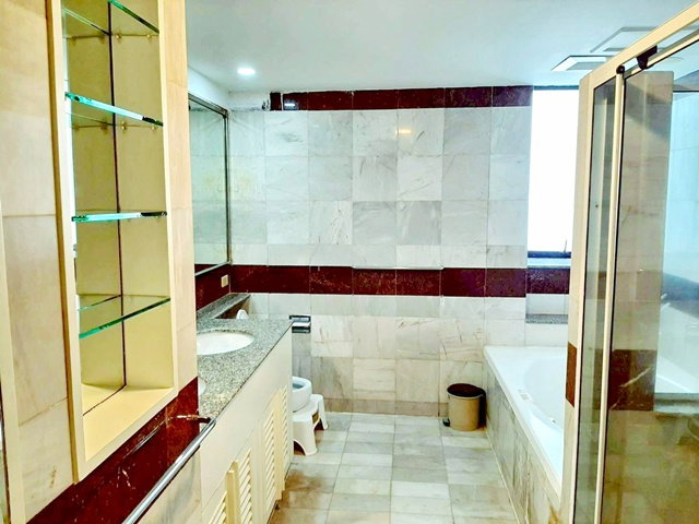 รูป BTS พร้อมพงษ์ 800 ม. ชั้น 34 261 ตร.ม. President Park Sukhumvit 24 Penthouse คอนโดระดับลักชัวรี 3 นอน 4 น้ำ ใกล้ - รูปที่ 8/8