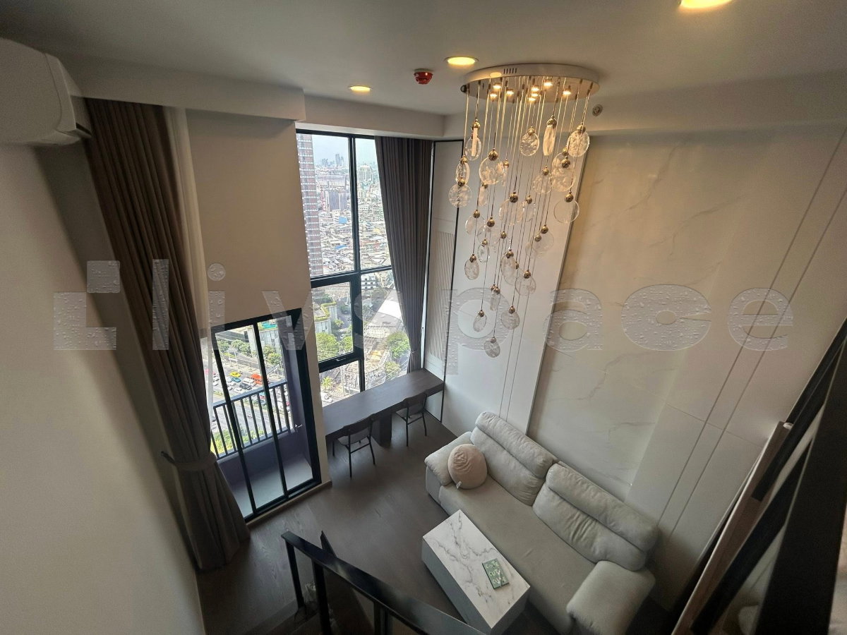 รูป ▚ LH174ツ ให้เช่า: Park Origin Chula-Samyan 1BR (Loft) 34ตรม. 32K🏙️✨ ห้องเพดานสูง Loft สเปกหรู ระบบออโต้ทั้งห้อง สัญญาขั้นต่ำ 6 เดือน! - รูปที่ 2/9