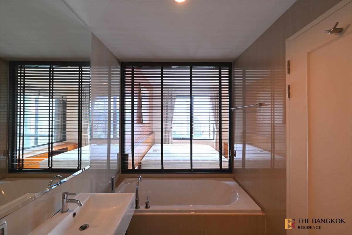 รูป  Condo for rent ⚡️ Villa Asoke ใกล้ MRT เพชรบุรี 1 นอน 80 sqm. 45k ห้องสวยพร้อมเช่า 💙  - รูปที่ 10/10