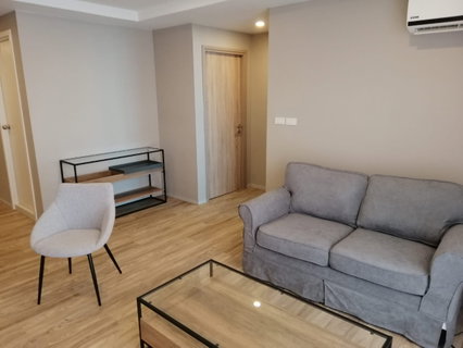 ขาย Blossom Condo @ Sathorn–Charoenrat ราคาดี คุ้มค่า ห้องขนาดกว้าง 2 ห้องนอน ใกล้ BTS สุรศักดิ์