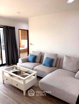 Condos for rent Chang Chui : 3-BR Condo at Thew River Place Condominium near MRT Sirindhorn (ID 1866319)