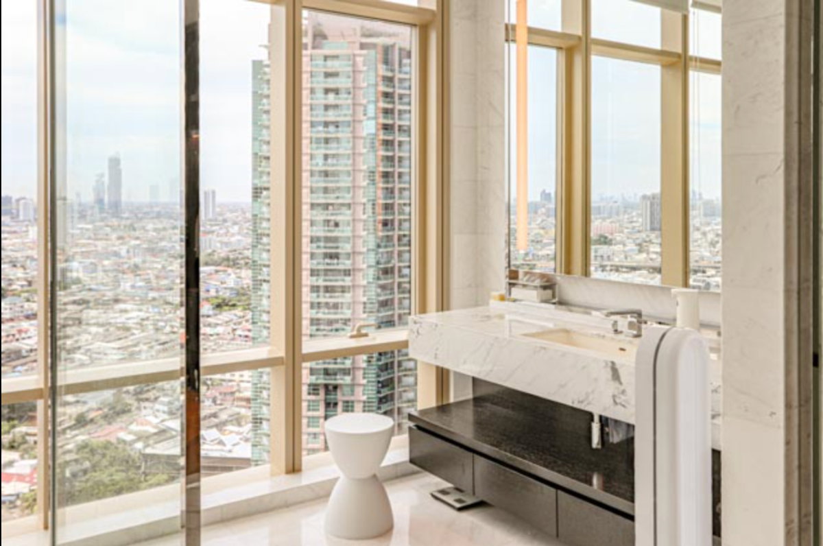picture Four Season. 1bed 116sqm.River view. Line id: @pfagent - 5/5