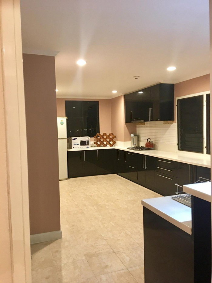 รูป LTH6600 – Empire House FOR SALE 3 beds 3 baths Size 198 Sq.M.Near BTS Ekkamai stations ONLY 18.5 MB - รูปที่ 2/5