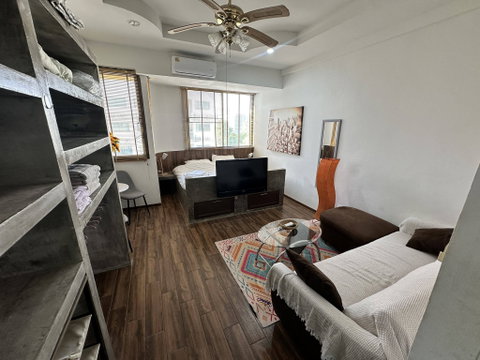 Thepthip Mansion Condominium for Sale Pratumnak Studio Unit