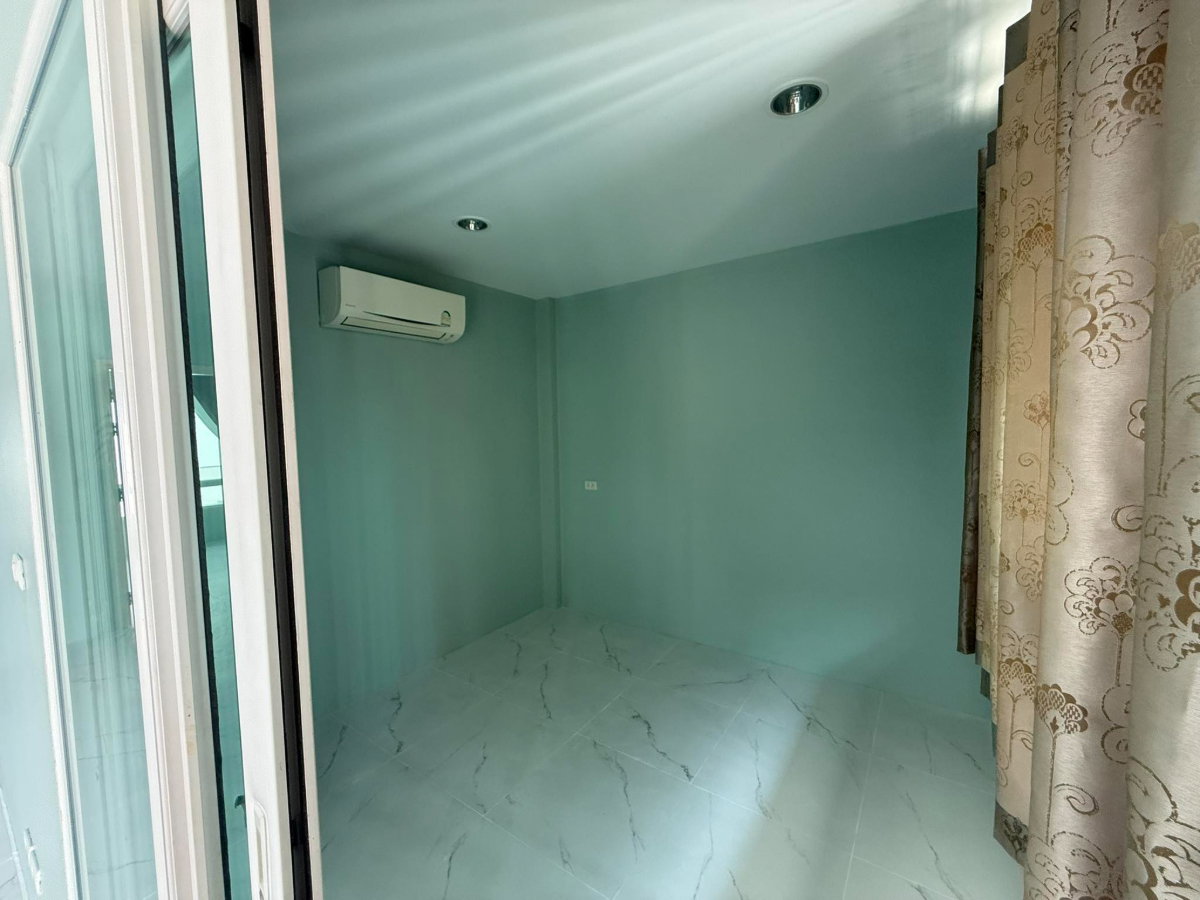 รูป ให้เช่าบ้านกลางเมือง เออร์บาเนี่ยน พระราม 9 – ลาดพร้าว 3ชั้น - รูปที่ 9/19