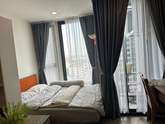 🔥 ทำเลเทพ ติด BTS 0 เมตร! The Base สะพานใหม่ ✨ ชั้น 10 อาคาร B ✨ เครื่องซักผ้าครบ พร้อมอยู่ 13,000.- 🚆💎