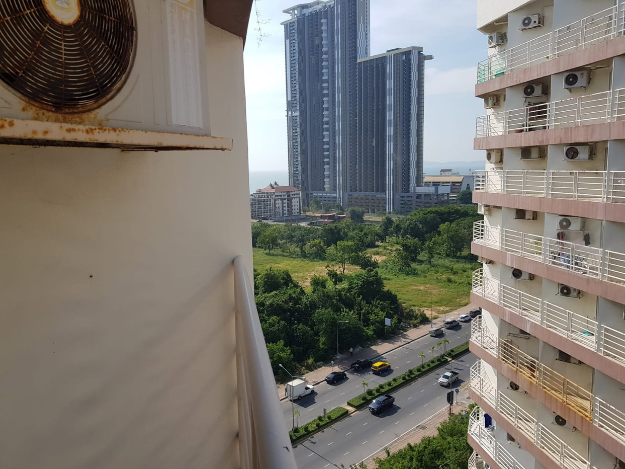 รูป Studio Condo for Rent at Jomtien Beach Condominium in Pattaya - รูปที่ 9/9