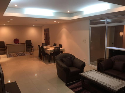 รูปภาพ LTH6601 – Empire House FOR RENT 3 beds 3 baths Size 198 Sq.M.Near BTS Ekkamai stations ONLY 55k/month