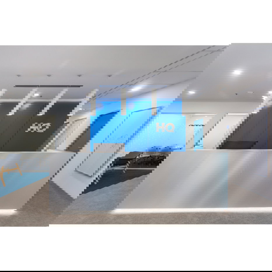 picture Fully serviced private office space for you and your team in HQ SPE Tower - 2/5