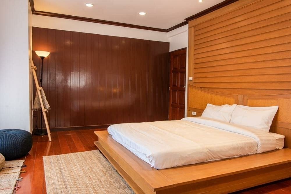 picture LTH6022 – Single House FOR RENT in Ladprao 7 beds 5 baths size 100 Sq.W. Near MRT Ladprao station ONLY 120k/Month - 5/8