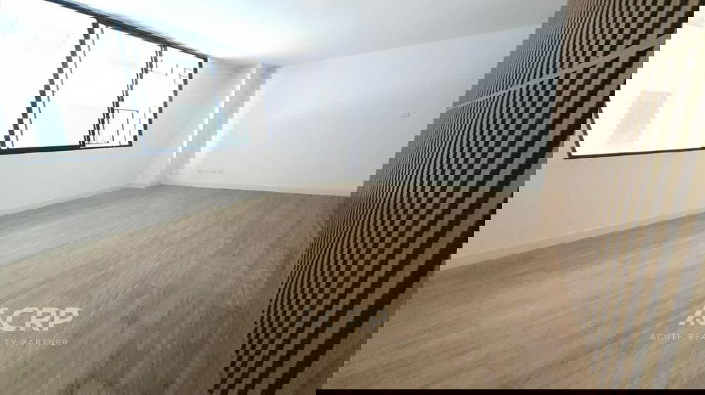 รูป ขายพร้อมผู้เช่า โฮมออฟฟิศ 4.5 ชั้น สไตล์ Loft โครงการ Nirvana @ Work Ramintra ติดถนนรามอินทรา - รูปที่ 3/9