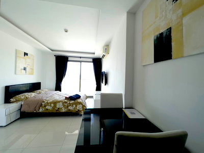 Condos for sale : Studio for Sale at Laguna Beach Resort 3 Pattaya in Jomtien