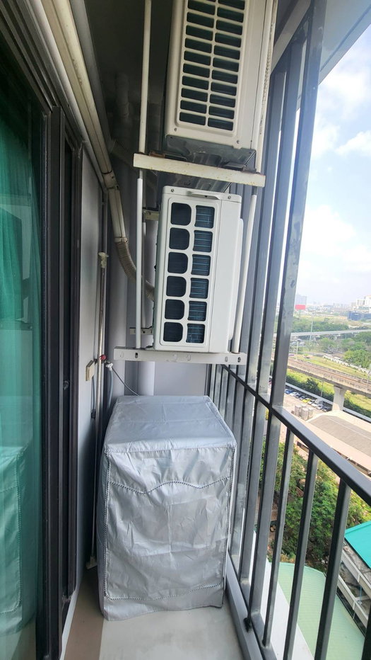 picture Rich Park @ Triple Station For Rent - 10/18