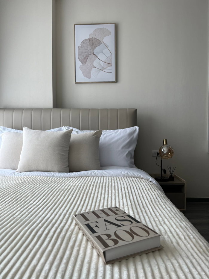 รูป Ideo Chula Samyan【𝐒𝐄𝐋𝐋 & 𝐑𝐄𝐍𝐓】🔥ห้องสุดหรู โทนสว่าง อบอุ่น เฟอร์นิเจอร์จัดเต็ม เอาใจสายเรียบหรู 🔥 ติดต่อไลน์ไอดี: @hacondo - รูปที่ 2/9