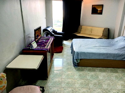 Condos for rent Jomtien Sai 1 : To rent an Luxury Room  (Studio Type -- 30 sq.m.) at Jomtien Beach Condominium, the Project beside of Jomtien Beach, Pattaya 