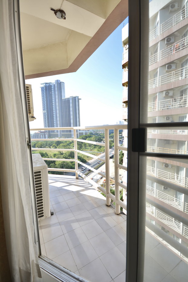 รูป 2 BedCondo for Rent at Jomtien Beach Condominium in Pattaya - รูปที่ 17/19