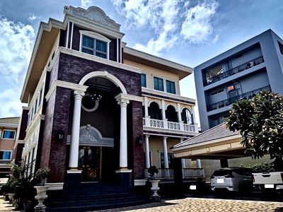 บ้านเดี่ยว ม.สวนดุสิต : LTH7126 – Detached house with building FOR SALE in Prachauthit – Rama 2 5 beds 7 baths 1200 sq.M. Near BTS Bang Wa station ONLY 82.5 MB