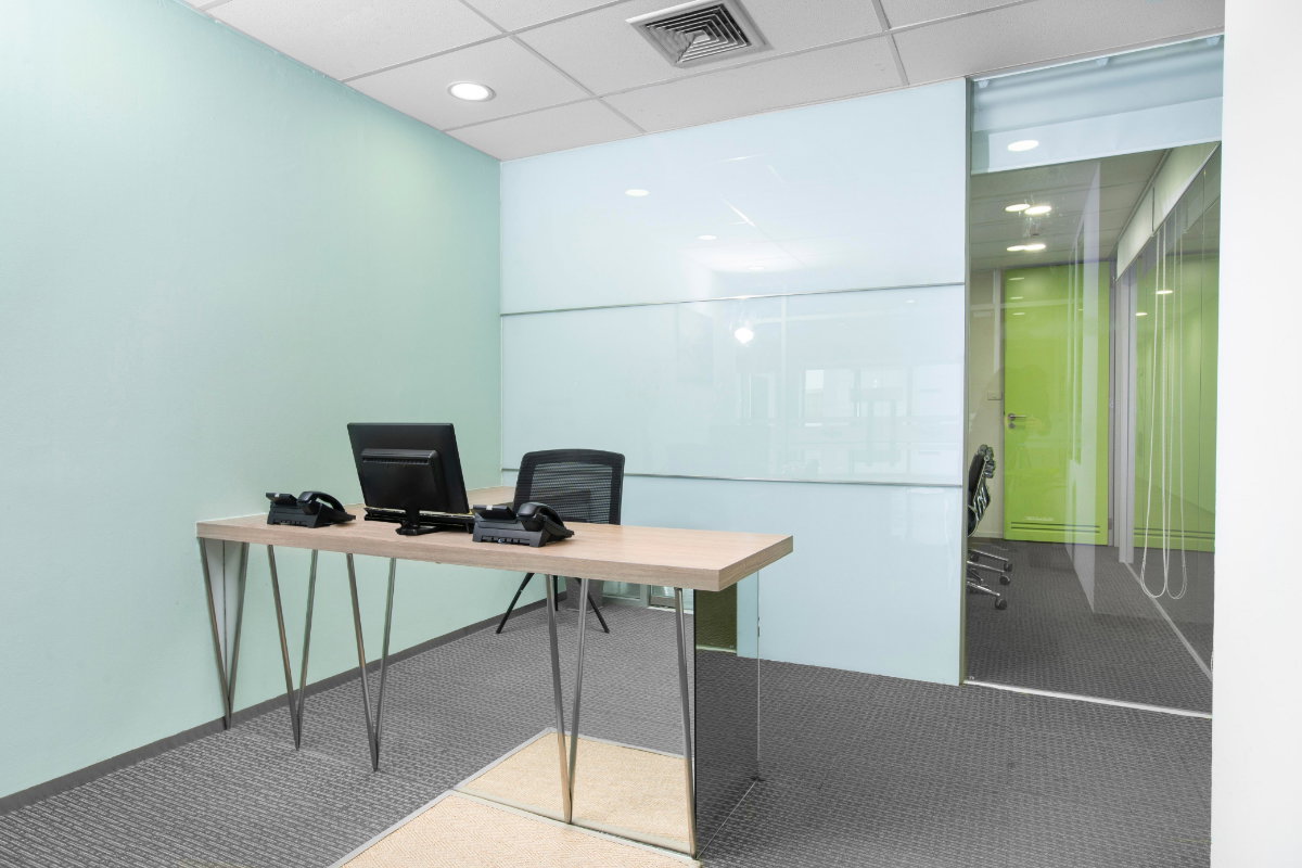 รูป Office Space แบบส่วนตัวซึ่งรวมทุกอย่างแล้วสำหรับ 2 คน ที่ Regus Bangna Tower - รูปที่ 2/5