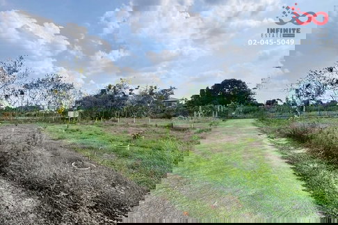 ขายที่ดิน 105 ตร.ว. หมู่บ้านสวัสดิการ กรป.กลาง  เทิดราชัน 27 ใกล้สนามบินดอนเมือง