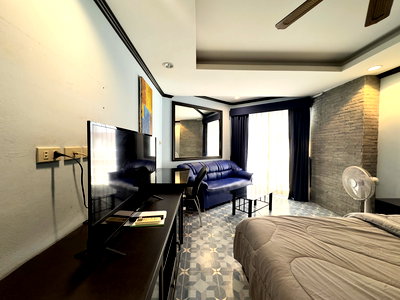 Condos for rent : Studio Condo for Rent at Jomtien Beach Condominium in Pattaya