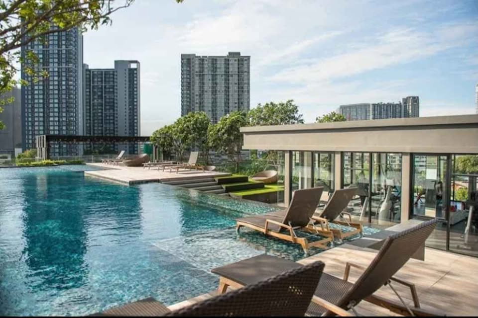 รูป ขายด่วน คอนโด 1ห้องนอน(1Bed room) The Base Park West Sukhumvit 77 (T77) - รูปที่ 16/17