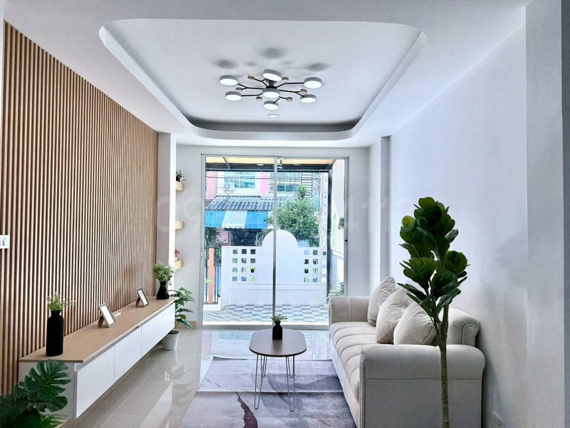 รูป ขายทาวน์เฮาส์ 2 ชั้น ทำเลต้นซอย ม.เพ็ญศิริ4 ซ.เลียบวารี 25/1 หนองจอก เนื้อที่ 20.7 ตรว 3นอน 2น้ำ - รูปที่ 3/8