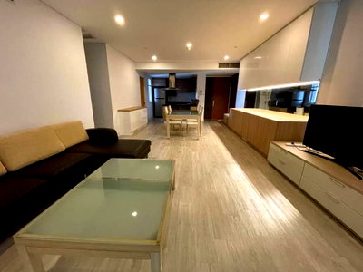 คอนโดให้เช่า : LTHC6475 – Fullerton FOR RENT 3 beds 3 baths Size 135 Sq.M. Near BTS Ekkamai stations ONLY 70k/month