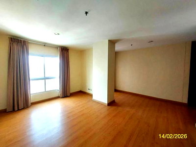 Condos for sale : CONDO 78.52 Sq.m. Yan Nawa Bangkok for 3.3M