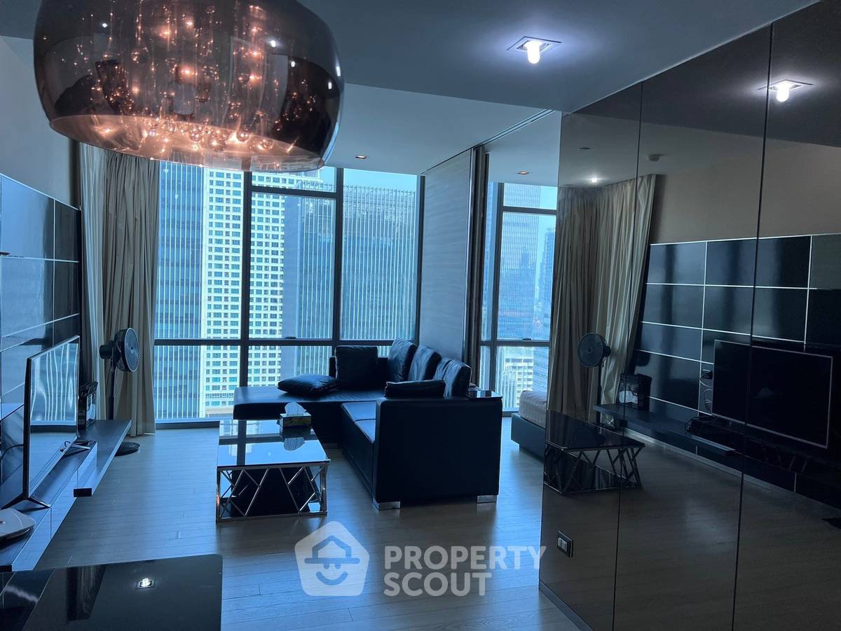 รูป คอนโด 1-ห้องนอน ที่ เดอะ รูม สุขุมวิท 21 ใกล้ MRT สุขุมวิท (ID 2751632) - รูปที่ 3/7