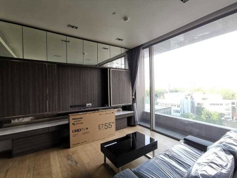 LTH6493 – Saladaeng One FOR RENT 1 bed 1 bath size 57 Sq.M. Nearby MRT Si Lom station ONLY 55k/month