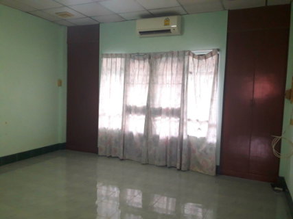 รูป ประกาศให้เช่า บ้านให้เช่าในตัวเมืองชุมพรหลังโรงเรียนศรียาภัย - รูปที่ 9/16