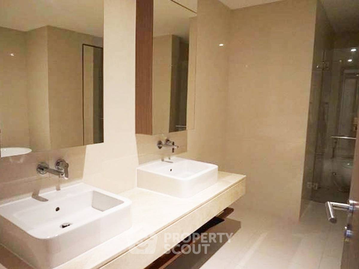 รูป คอนโด 3-ห้องนอน ที่ บ้าน ลักซ์ - สาทร ใกล้ MRT คลองเตย (ID 2751700) - รูปที่ 9/20