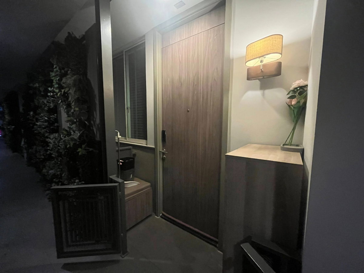 รูป R100/ให้เช่า A Space Asoke – Ratchada ห้องสวย วิวเมือง ชั้นสูง เฟอร์ครบ พร้อมอยู่ ราคาคุ้มค่า - รูปที่ 4/8