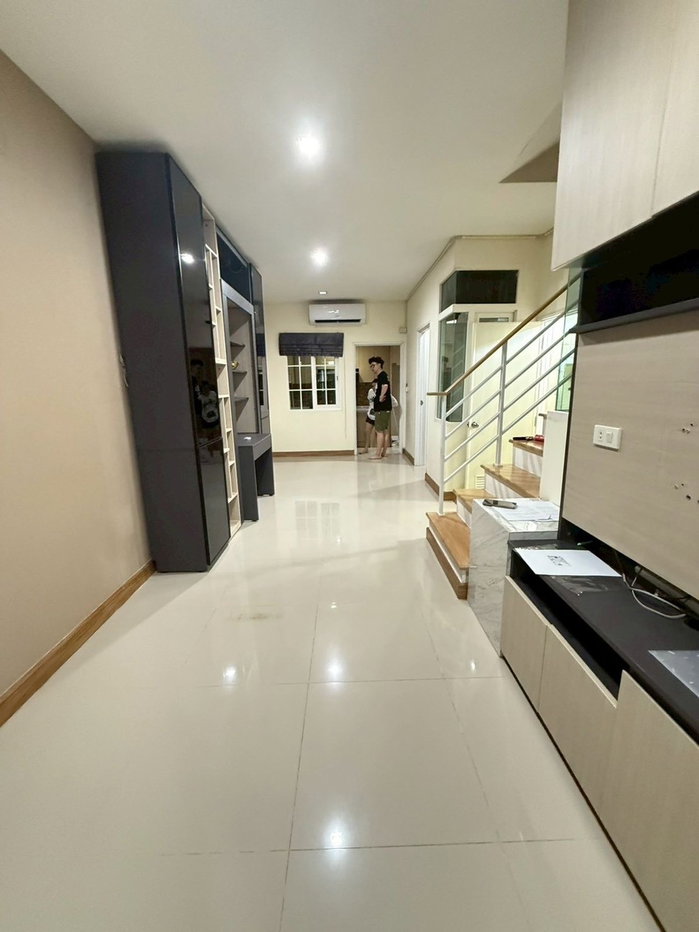 รูป 🏡 ให้เช่า หมู่บ้านโกลเด้นทาวน์ รามอินทรา – คู้บอน ราคาเช่า 15,000 บาท/เดือน (รวมค่าส่วนกลางแล้ว) #เลี้ยงสัตว์ได้  🔥 - รูปที่ 4/20