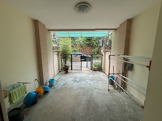 3-bed townhouse for sale, 160 sqm, 16 sq wah, Casa City Nuanjan 2