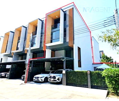 Townhouses for sale Bangkok : 📌 For Sell Town house SHIZEN PHATTHANAKAN 32 3-story 3 bedroom 3 bathroom