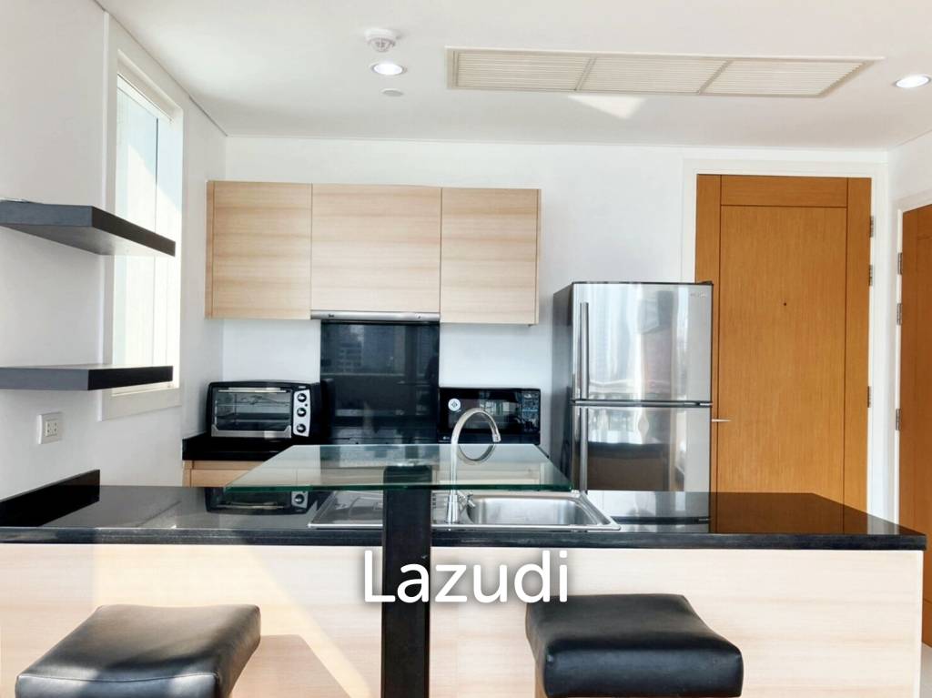 picture 1 Bed 1 Bath 52 SQ.M Wind Sukhumvit 23 - 10/12