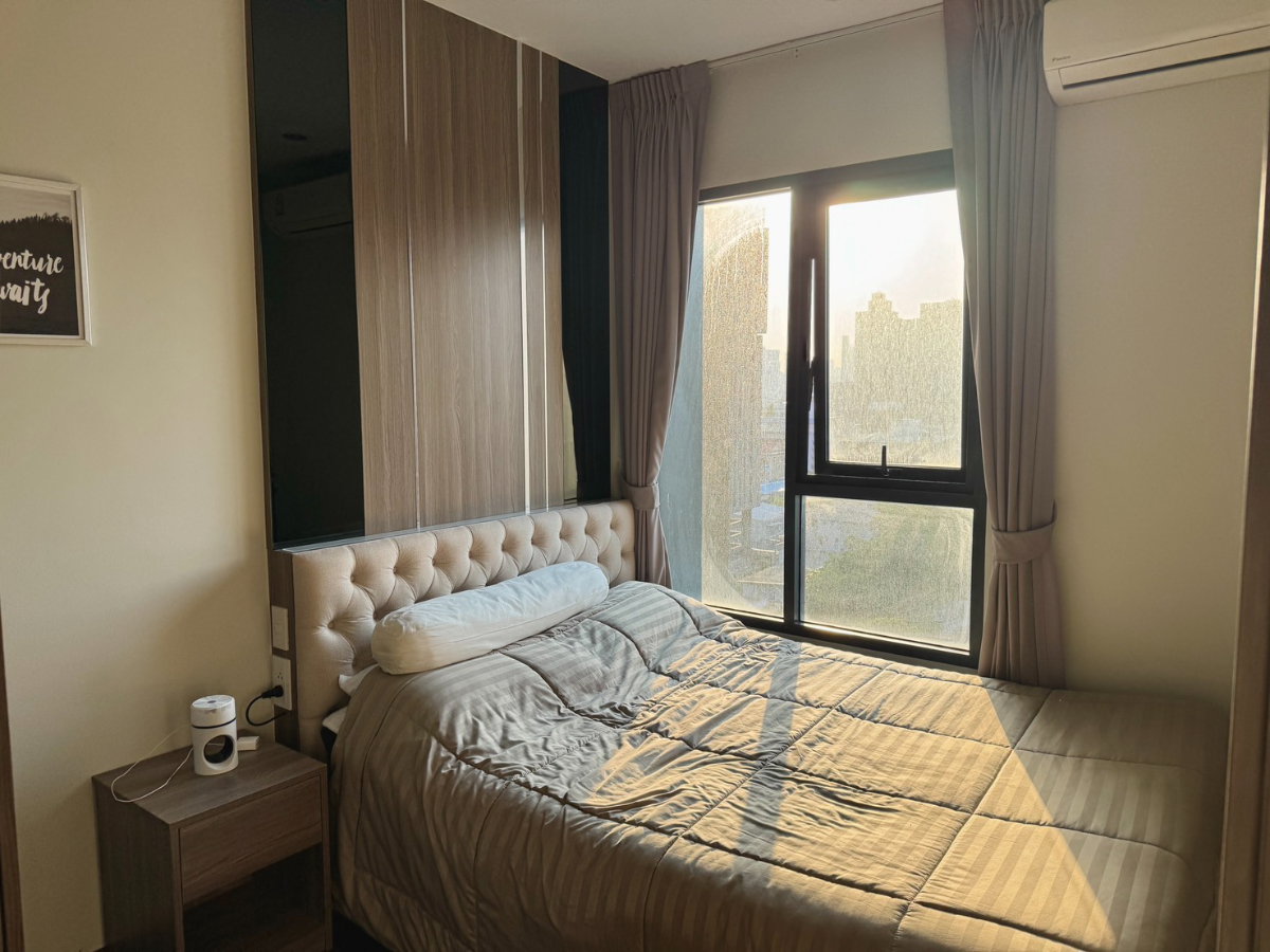 รูป ให้เช่า C Ekkamai ห้องสวย ราคาดีมาก ตกแต่งเฟอร์ครบ ชั้นสูง วิวเมือง DS2575 | Line @Dstay - รูปที่ 2/11