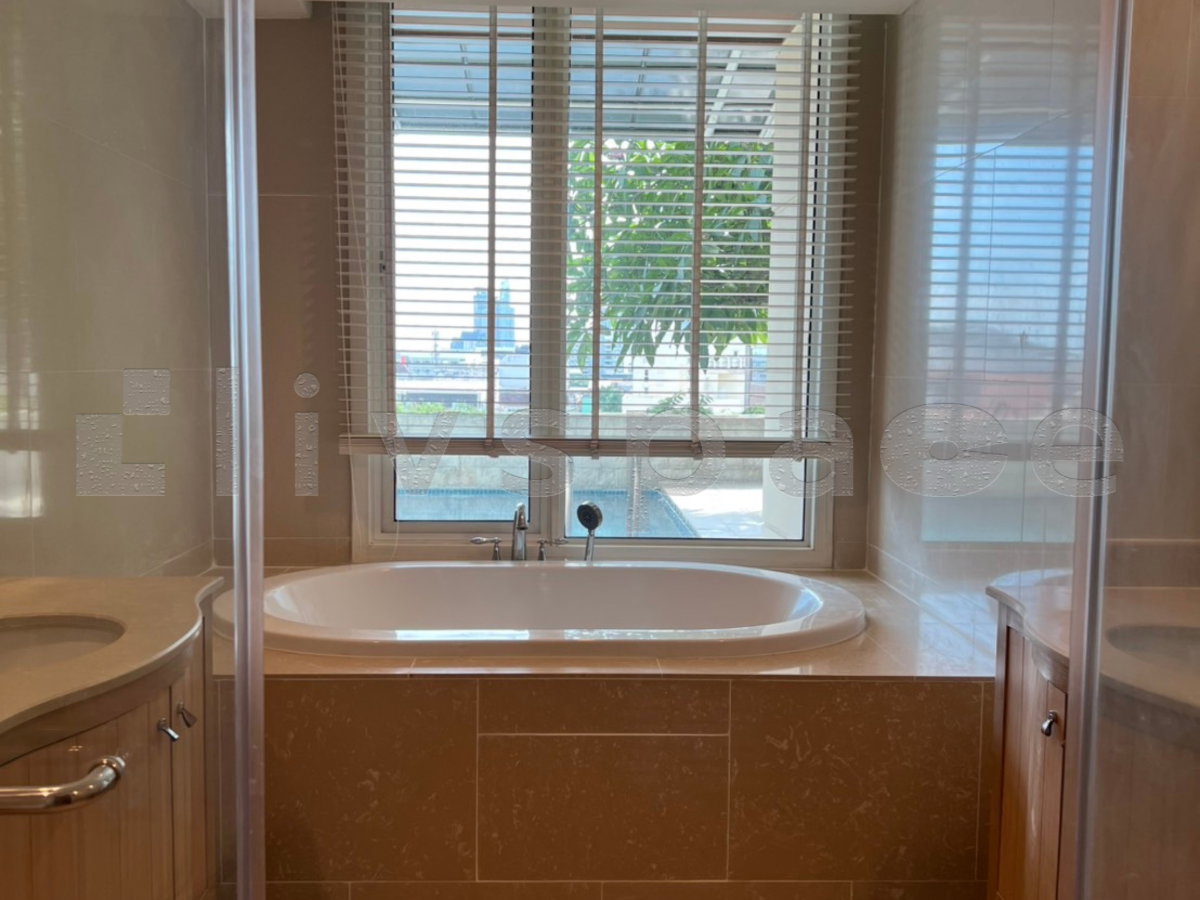 รูป ▚ LH099ツ ให้เช่า: The Empire Place 3BR 370.87sqm. 160K ✨ Penthouse สุดหรูใจกลางเมือง พร้อมสระว่ายน้ำส่วนตัว (Private Pool) 🏙️ - รูปที่ 8/11