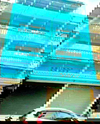 เช่าอาคารพาณิชย์ วิทยาลัยพยาบาลบรมราชชนนีนพรัตน์วชิระ : อาคารพาณิชย์ 4 ชั้น 2 คูหา 3 นอน 3 น้ำ ใกล้ MRTมีนบุรี 800 ม. และ MRTเศรษฐบุตรบำเพ็ญ