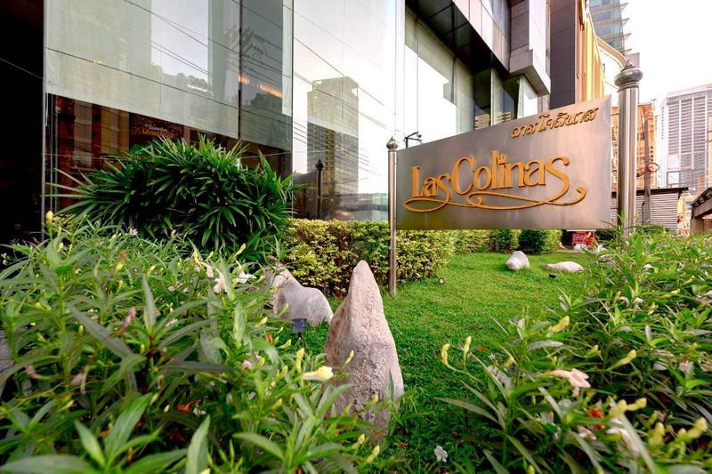 รูป #ขาย "Rare Item" คอนโด Las Colinas Duplex Penthouse ใจกลางอโศก | Size 698.47 Sqm. | 5 Beds | ชั้นบนสุด Build-in ครบพร้อมเข้าอยู่ - รูปที่ 16/16