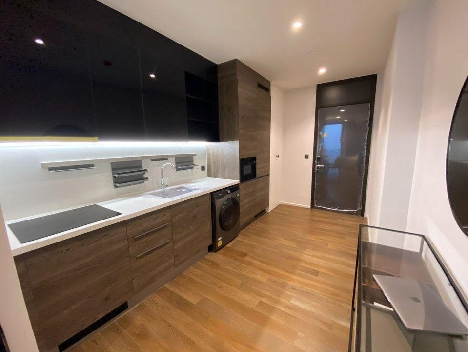 รูป LTH7388– Muniq Langsuan FOR RENT 2 beds 2 baths size 95 Sq.M.Near BTS Ratchadamri station ONLY 120k/month - รูปที่ 2/6