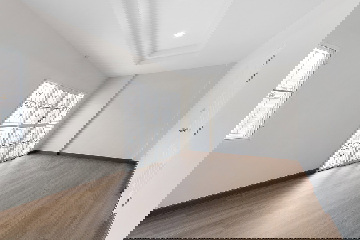 รูป ทาวน์โฮม 3 ชั้น รีโนเวทใหม่ หมู่บ้าน เดอะทาวน์ พระราม 5 ใกล้สะพานพระราม 5 และท่าน้ำนนทบุรี - รูปที่ 15/16